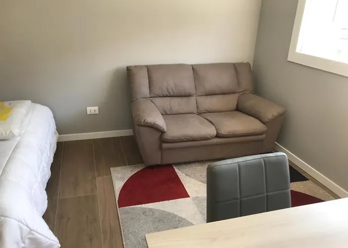 White House 4 Apartment